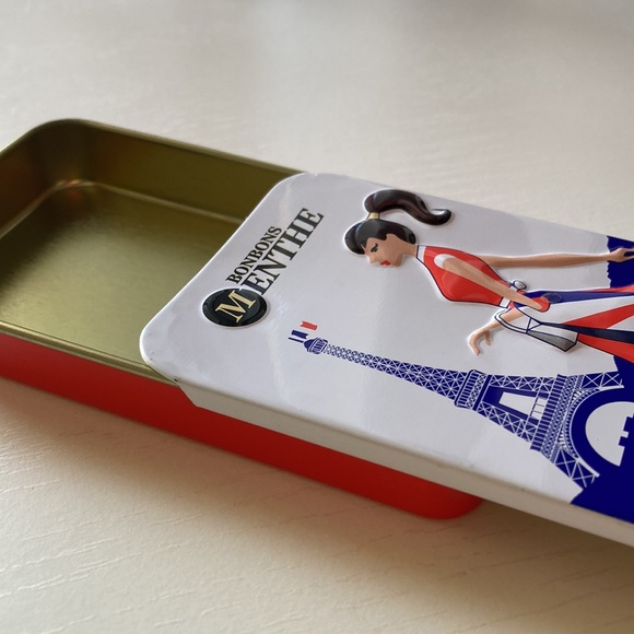 Metal Tin Box with Sliding Lid Paris France French Girl Poodle metal wallet - Picture 5 of 9